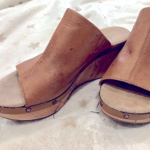 Cole Haan Tan Slides